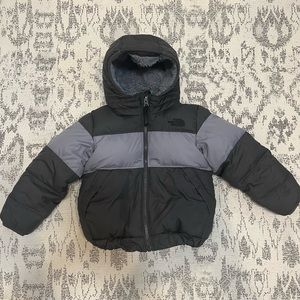 Boys The North Face Puffer Jacket. Insulated. Size 3T.